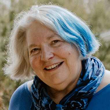 Barb Cox Lloyd Headshot